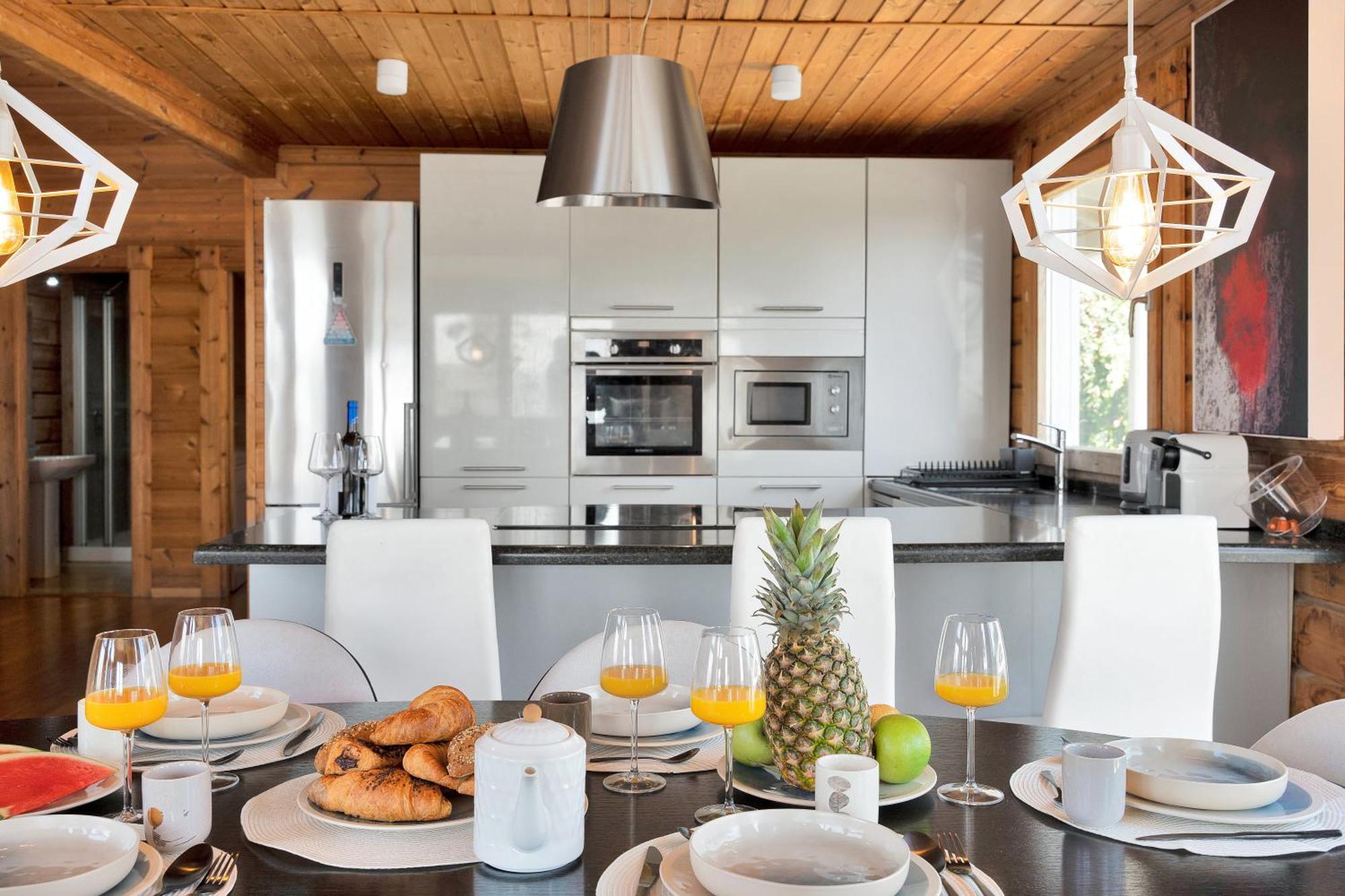 Increible Villa De Madera Con Vistas Al Mar Algeciras Luaran gambar